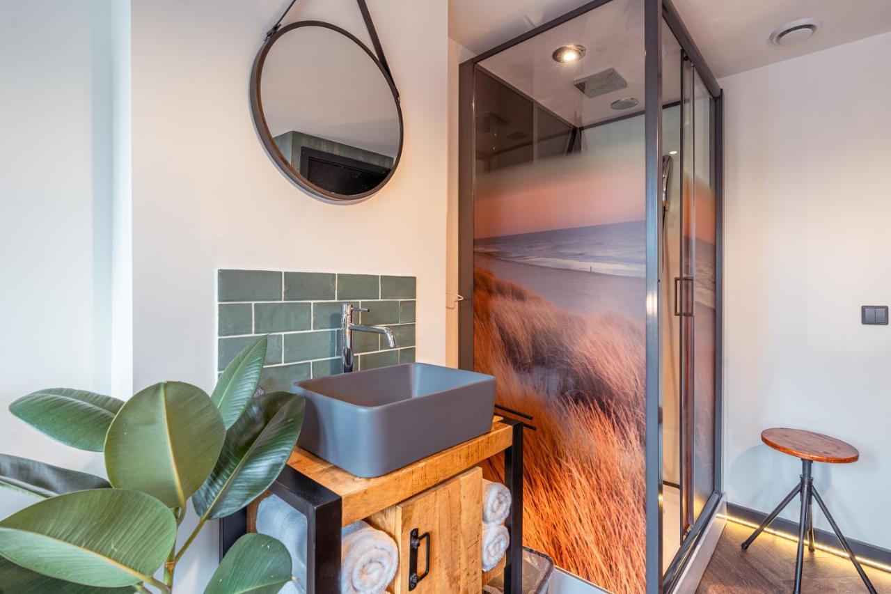 Hotel De Werf Den Helder Bagian luar foto